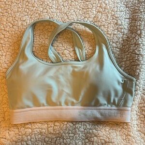 Barely worn Under Armour Sports Bra